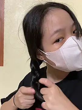 minmin2kk5 online show from October 10, 2025, 2:49 pm