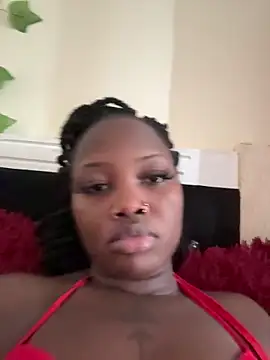 Queen Arnah254 online show from May 6, 2026, 1:27 pm