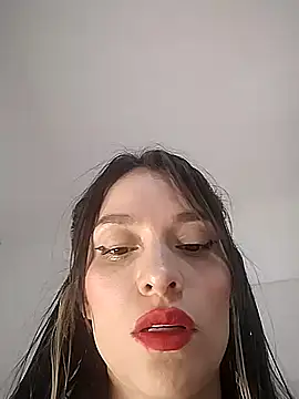 Snapshot of manu_lara chatting on October 23, 2025, 11:42 am manu lara online show from October 23, 2025, 11:42 am