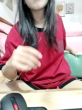 cream1299 online show from October 12, 2025, 9:08 am