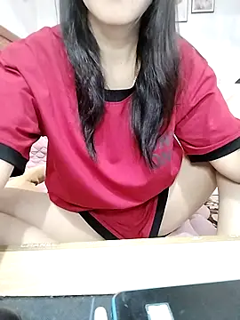 cream1299 online show from October 28, 2025, 12:47 am