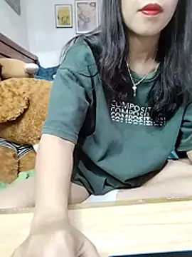 cream1299 online show from January 12, 2026, 11:48 am