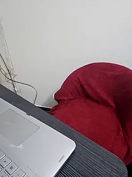 Snapshot of Dreamy_Diya chatting on March 29, 2026, 7:58 pm Dreamy Diya online show from March 29, 2026, 7:58 pm