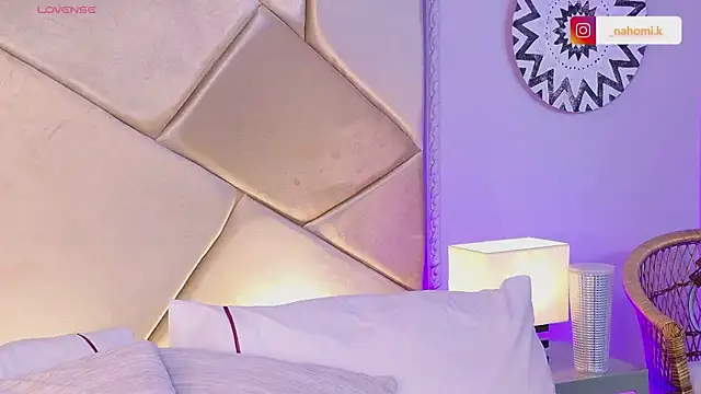 Snapshot of Nahomi_King chatting on March 7, 2025, 12:56 pm Nahomi King online show from March 7, 2025, 12:56 pm