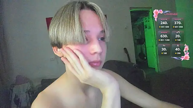 Vampirella GS online show from April 26, 2026, 11:24 pm