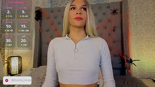 Shantal Joness online show from October 27, 2025, 11:31 pm