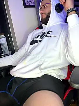 Snapshot of Joker19196 chatting on October 15, 2025, 1:17 am Joker19196 online show from October 15, 2025, 1:17 am