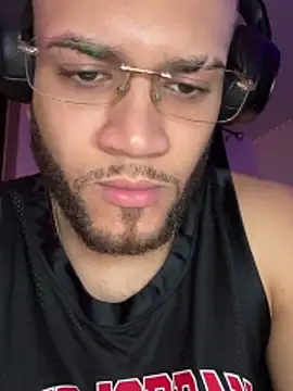 Snapshot of Joker19196 chatting on November 3, 2025, 12:46 am Joker19196 online show from November 3, 2025, 12:46 am