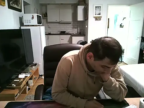 mihaimichael online show from October 10, 2025, 11:09 am