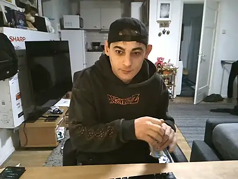 mihaimichael online show from November 2, 2025, 3:36 pm