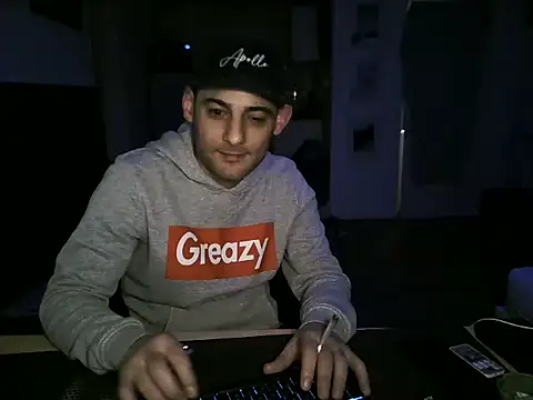 mihaimichael online show from May 16, 2026, 1:02 am
