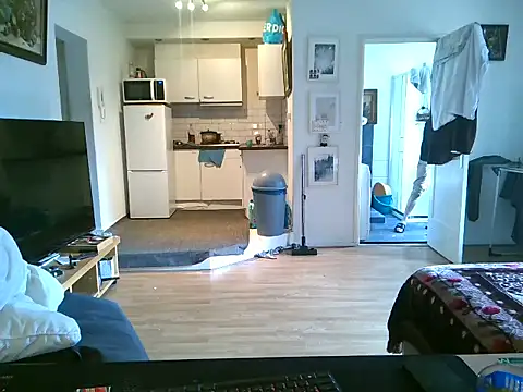 mihaimichael online show from May 20, 2026, 2:12 pm