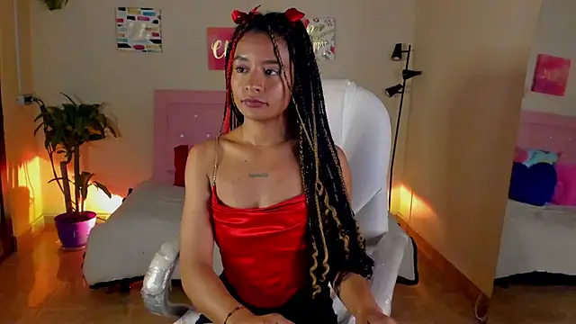 Snapshot of keyla_roberts777 chatting on December 16, 2024, 10:45 pm keyla roberts777 online show from December 16, 2024, 10:45 pm