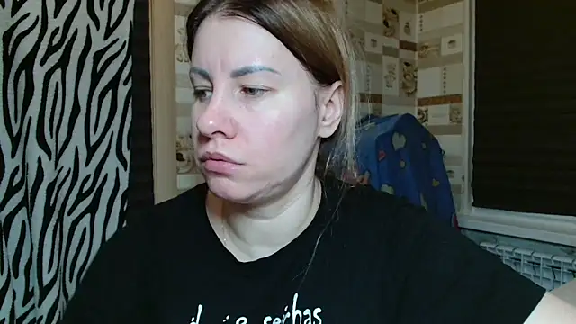 TherestlessKitty online show from April 12, 2026, 10:15 pm