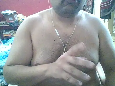 Snapshot of ARYANAVAILABLE chatting on February 3, 2026, 7:57 am ARYANAVAILABLE online show from February 3, 2026, 7:57 am