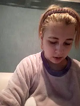 Gussie Bridie online show from February 4, 2025, 2:21 pm