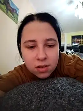 Gussie Bridie online show from October 22, 2025, 4:35 am