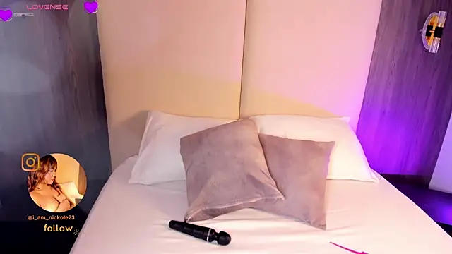 nicky peyton online show from April 21, 2026, 3:13 am