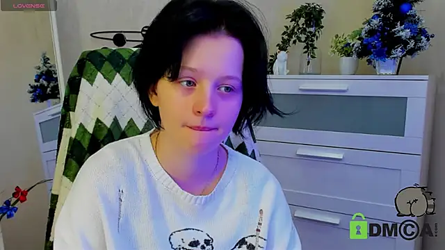 Snapshot of Alina_Mills chatting on January 8, 2025, 10:59 am Alina Mills online show from January 8, 2025, 10:59 am