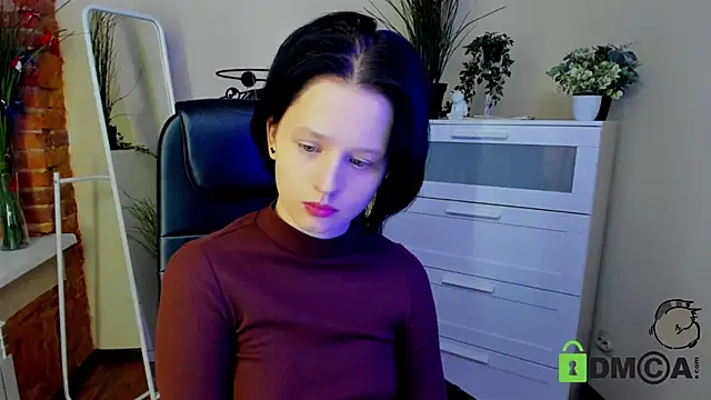 Snapshot of Alina_Mills chatting on January 17, 2025, 3:00 pm Alina Mills online show from January 17, 2025, 3:00 pm