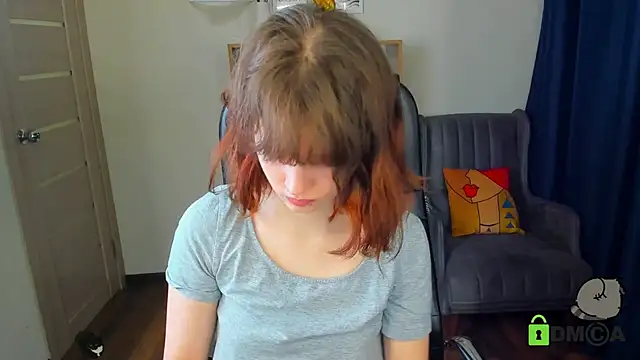 Snapshot of Alina_Mills chatting on November 11, 2025, 8:36 am Alina Mills online show from November 11, 2025, 8:36 am