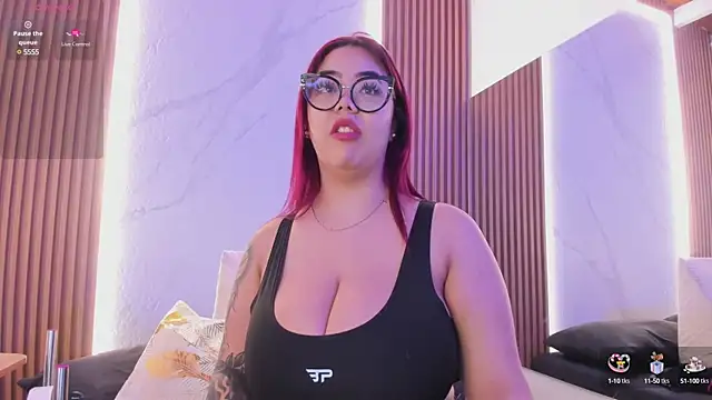 juicy led  online show from January 20, 2025, 11:24 am