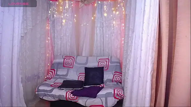 Ana off alana online show from October 9, 2025, 10:41 pm