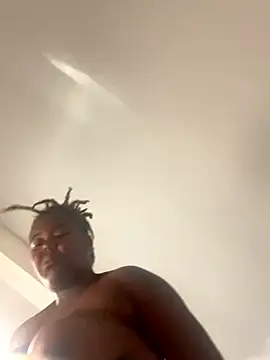 Snapshot of Goddess_Nafeesha chatting on October 27, 2025, 6:23 pm Goddess Nafeesha online show from October 27, 2025, 6:23 pm