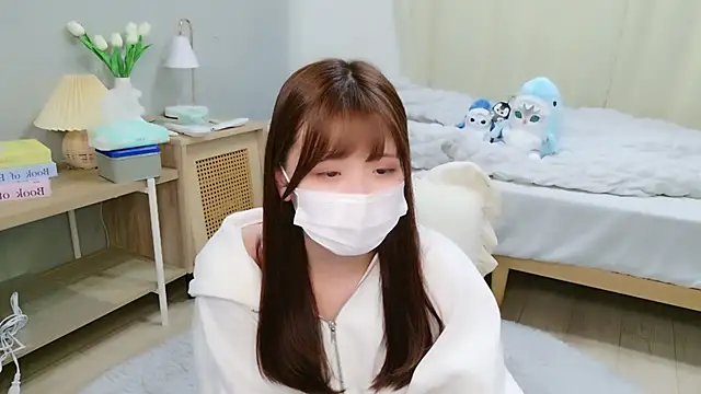 Sayuringo  online show from October 12, 2025, 3:44 pm