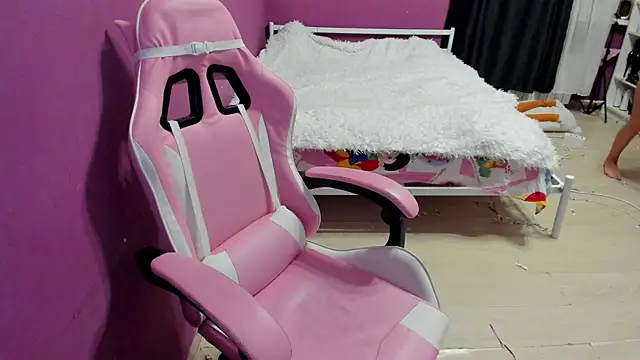 Lika8234 online show from January 8, 2026, 12:46 am