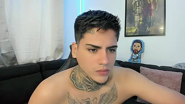Snapshot of mad_maxxx2 chatting on March 1, 2025, 12:45 pm mad maxxx2 online show from March 1, 2025, 12:45 pm
