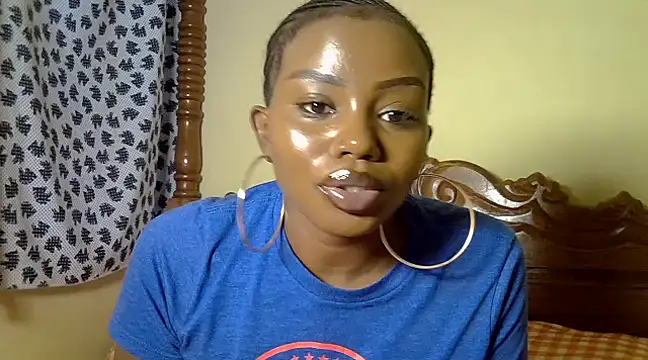 Snapshot of juicyblaqebony chatting on February 27, 2025, 1:38 pm juicyblaqebony online show from February 27, 2025, 1:38 pm