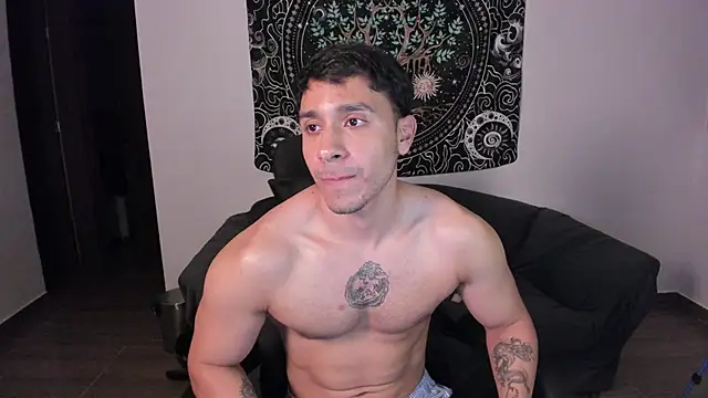 JayMarcos  online show from February 9, 2025, 4:14 am