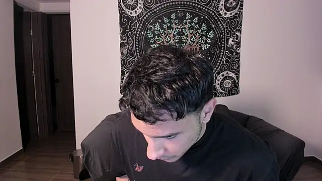 JayMarcos  online show from February 10, 2025, 3:24 am