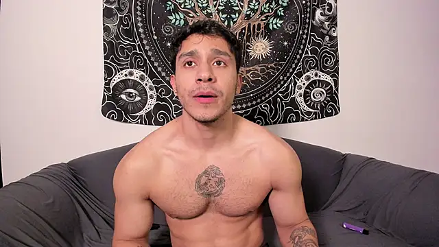 JayMarcos  online show from February 27, 2025, 4:31 am