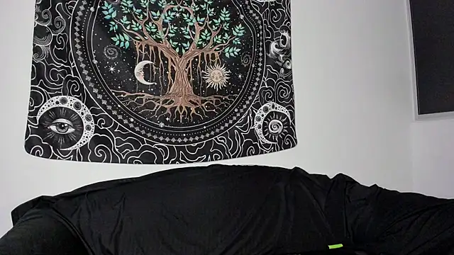 JayMarcos  online show from October 25, 2025, 4:53 am