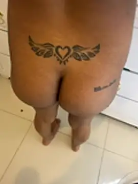 Snapshot of eljunior01 chatting on March 16, 2026, 5:44 am eljunior01 online show from March 16, 2026, 5:44 am