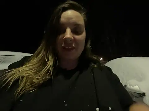 Snapshot of lairarose chatting on January 11, 2025, 4:06 am lairarose online show from January 11, 2025, 4:06 am