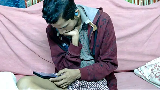 Snapshot of Alex_Suman25 chatting on January 23, 2025, 8:35 pm Alex Suman25 online show from January 23, 2025, 8:35 pm