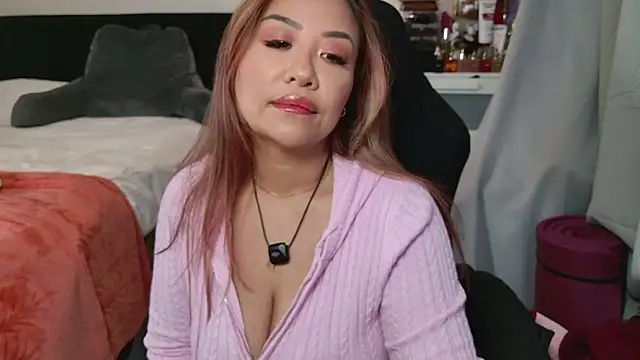 SpikedBella online show from February 16, 2026, 10:17 pm