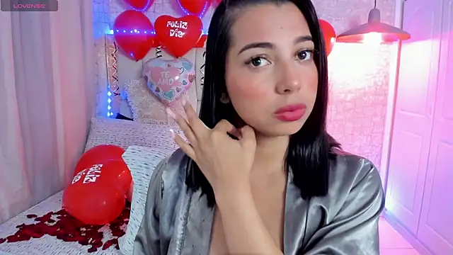 Snapshot of AlexandraaMillerr chatting on February 15, 2025, 2:11 pm AlexandraaMillerr online show from February 15, 2025, 2:11 pm