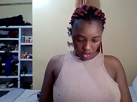 Snapshot of Zara_Twilight chatting on December 3, 2025, 10:08 pm Zara Twilight online show from December 3, 2025, 10:08 pm