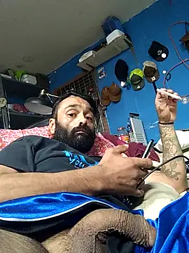 C8L3U online show from September 9, 2025, 9:09 am