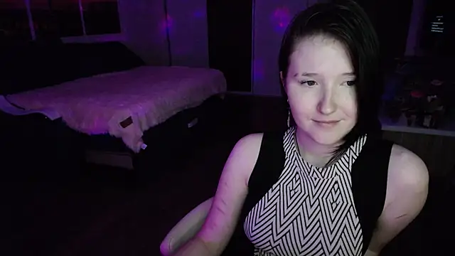 Kira Bakker online show from October 3, 2025, 3:09 pm