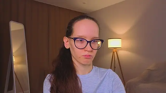 BettyBrowni online show from February 23, 2026, 4:04 pm