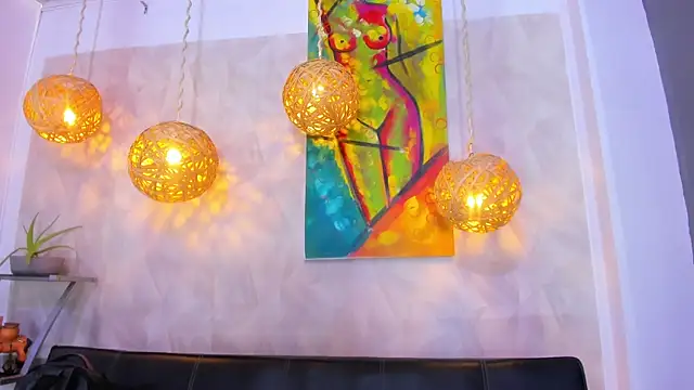 victoria aleia  online show from March 11, 2025, 7:25 pm