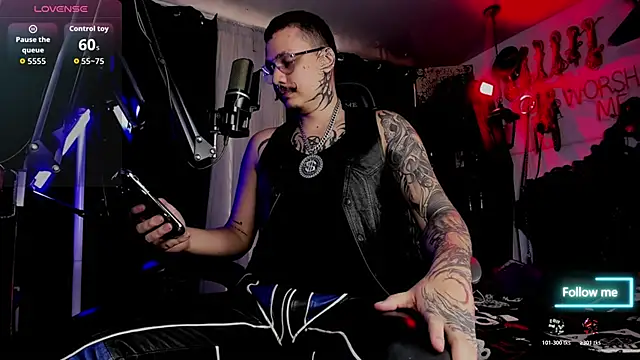 allanhurtss online show from October 25, 2025, 7:08 pm