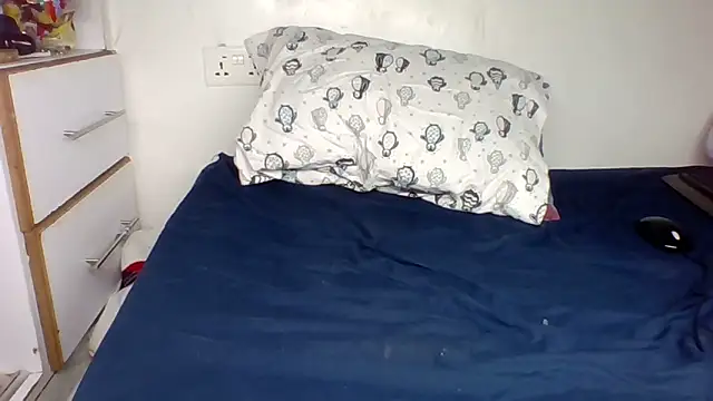 Snapshot of Precious_Diva chatting on February 18, 2026, 12:45 pm Precious Diva online show from February 18, 2026, 12:45 pm