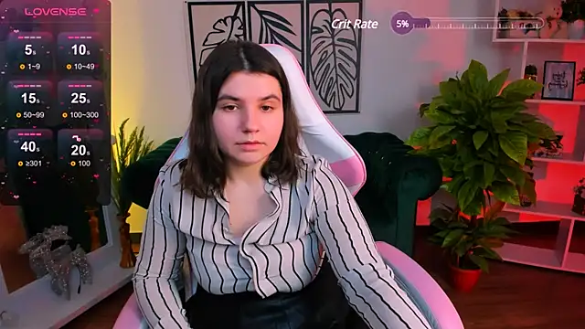 Viola  Shy online show from January 22, 2025, 12:27 am