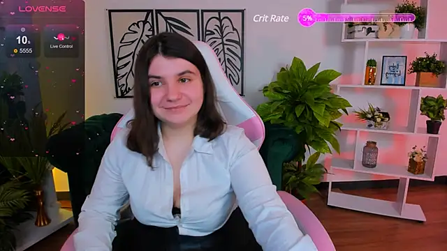 Viola  Shy online show from February 7, 2025, 4:27 am